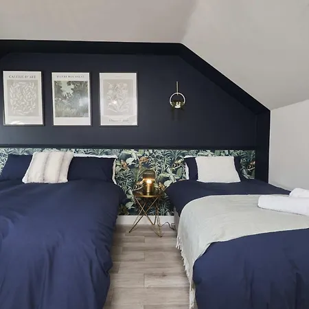 Homebird - Ash Tree House Holiday home *
